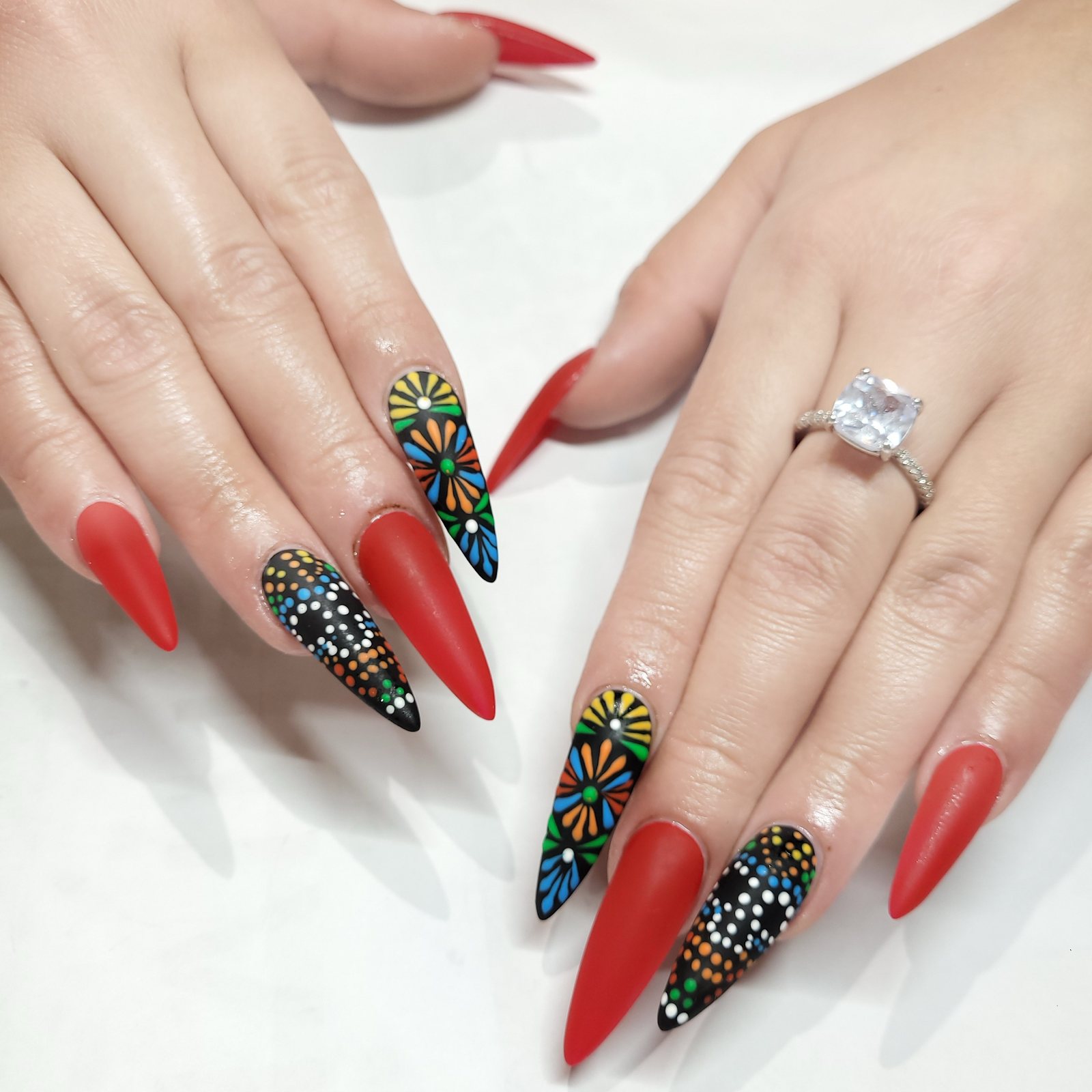 Ozy Nails manicure